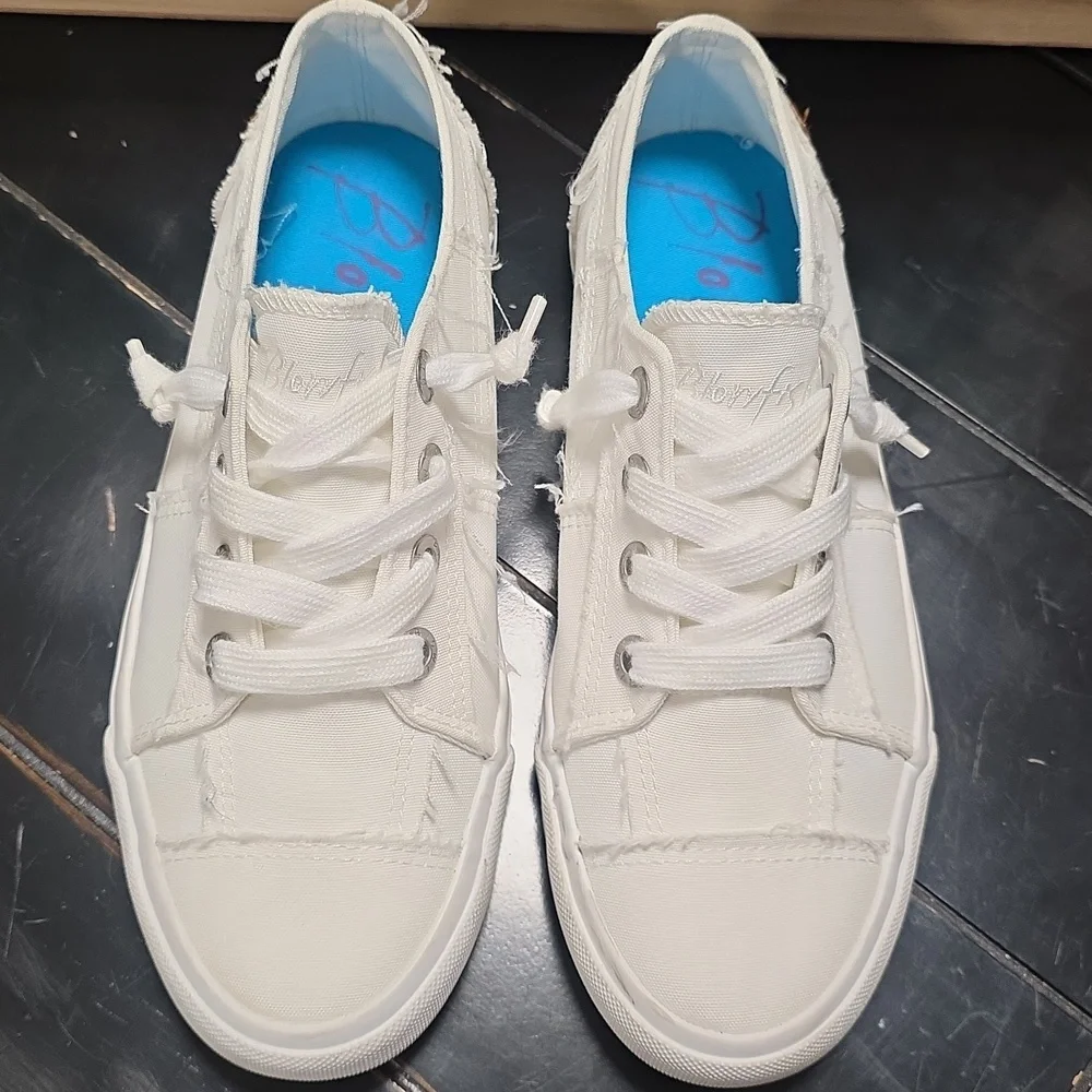 Blowfish Malibu Slip On Sneakers - Picture 2 of 6